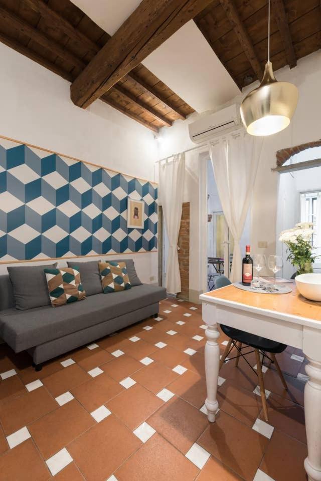F4 - Santa Croce One Bedroom Flat 2 To 4 Guests Florencia Exterior foto